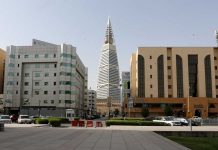 COVID-19: Saudi Arabia restricts land transport over virus fears