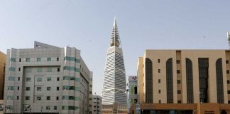 COVID-19: Saudi Arabia restricts land transport over virus fears